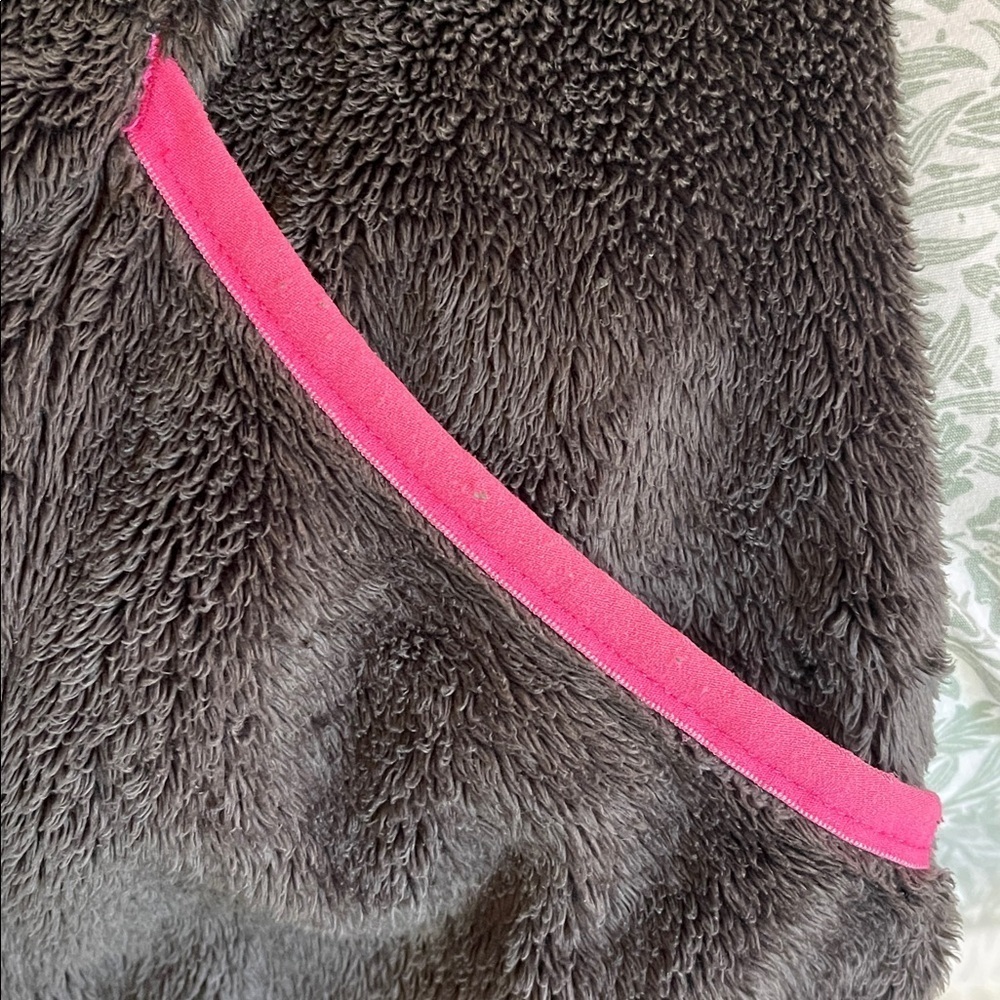 The North Face Black & Pink Fleece Jacket | Girls L (14/16) / Women’s XS | GUC - Picture 5 of 5